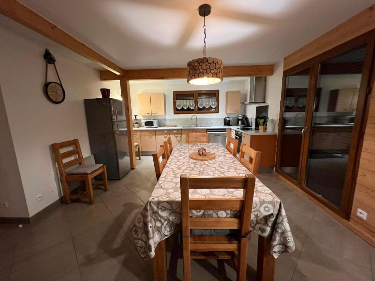 Вілла Casa De Monzel With 6-Person Jacuzzi & Panoramic View Ла-Бресс Екстер'єр фото