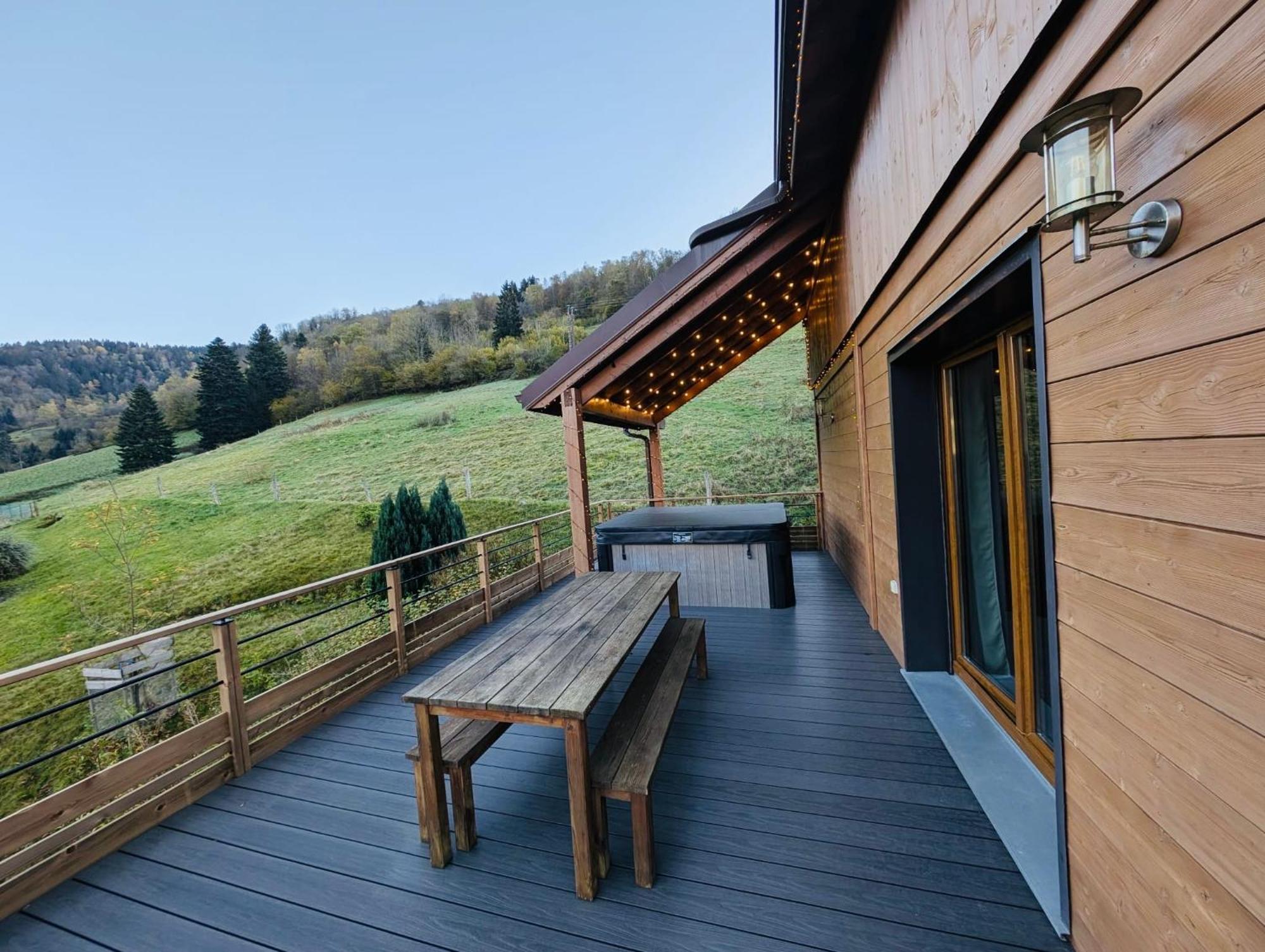 Вілла Casa De Monzel With 6-Person Jacuzzi & Panoramic View Ла-Бресс Екстер'єр фото